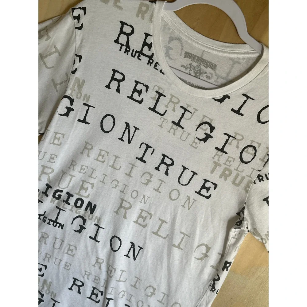 True Religion Shirt Men’s Small Crew‎ Neck